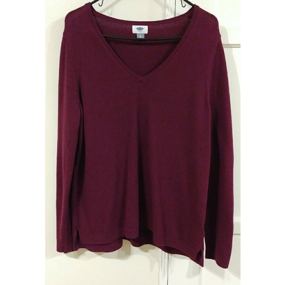 Old Navy Women's V-Neck Sweater